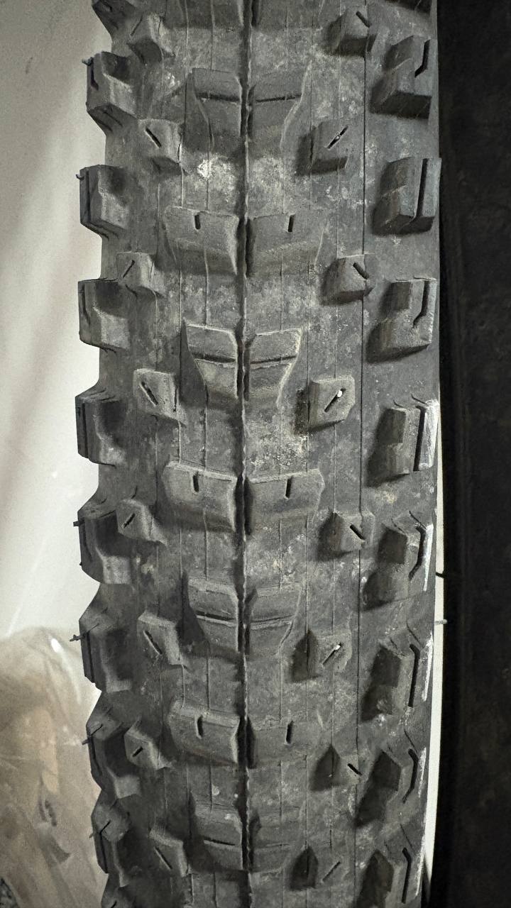Покрышки MAXXIS RECON 28x2.4