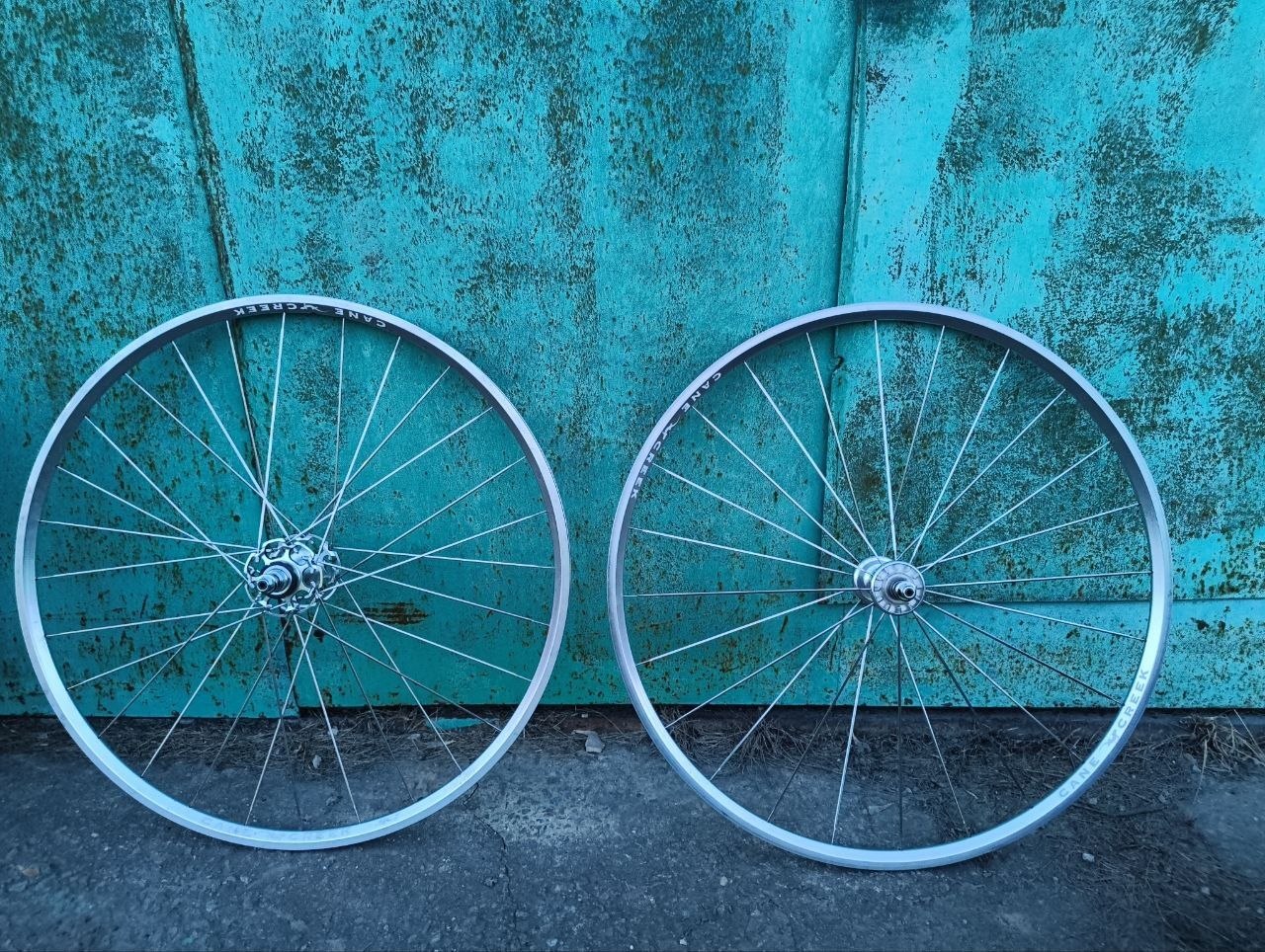Вилсет Cane Creek Volos Track Clincher