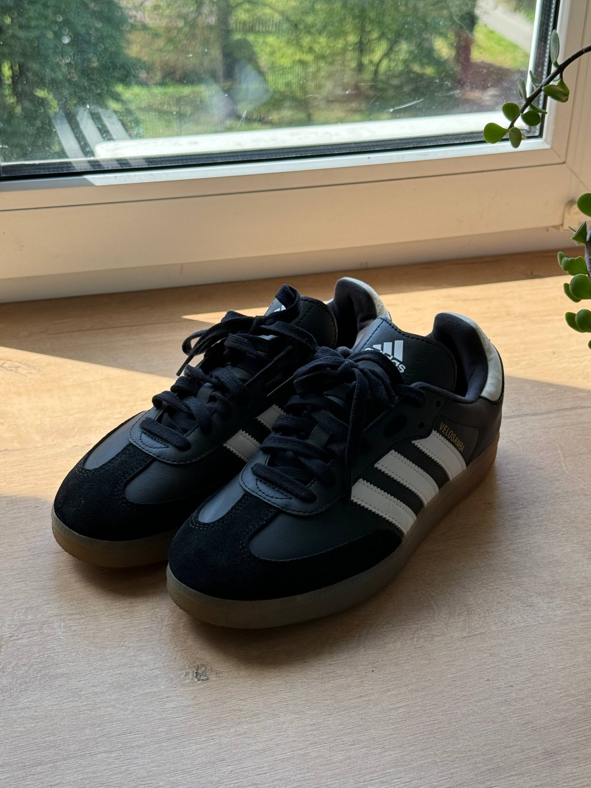Adidas Velosamba
