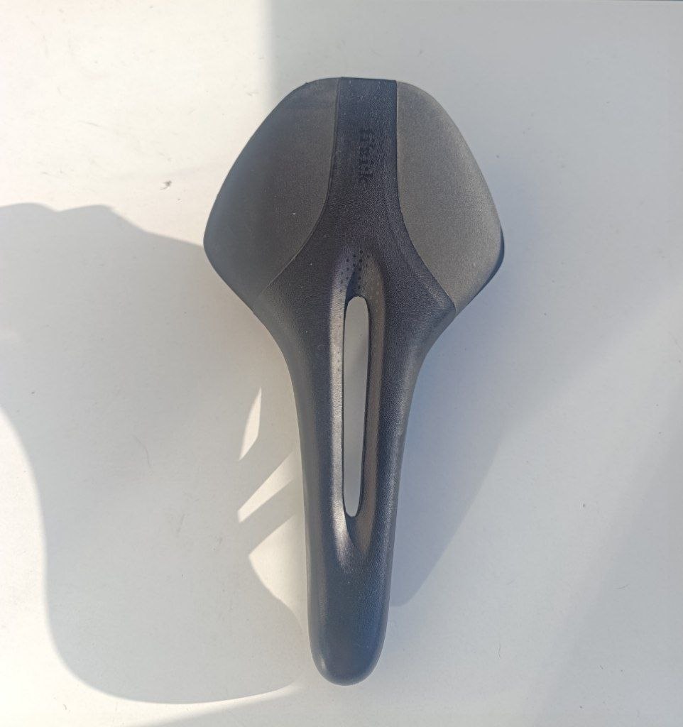 Седло Fizik Luce R5
