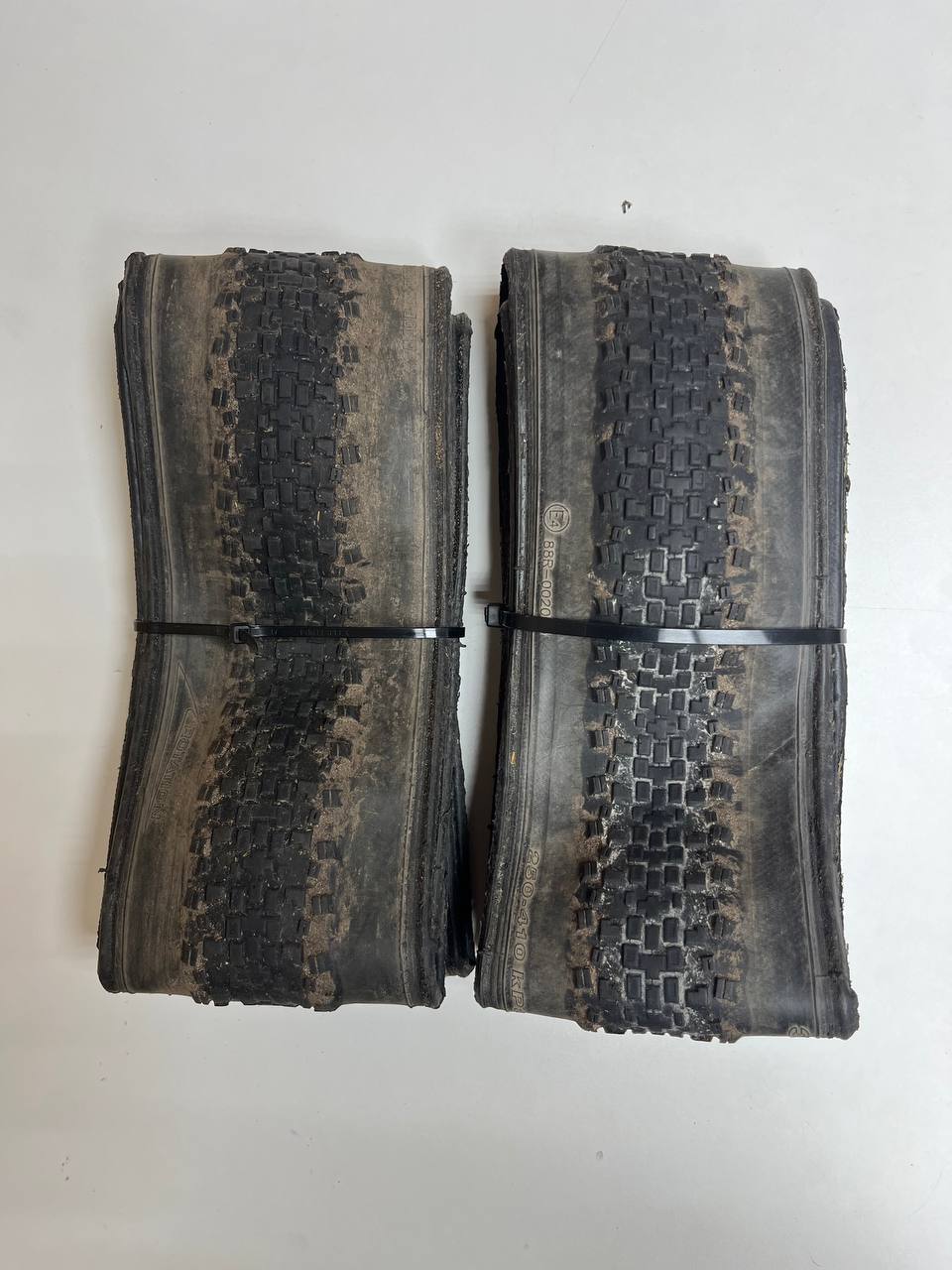 Покрышки Maxxis Rambler 38 mm