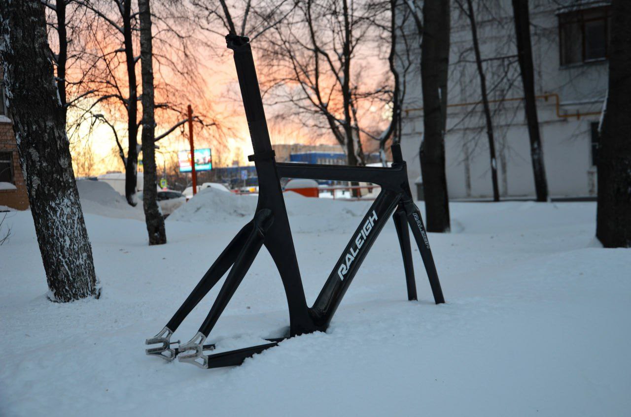 Planet X Pro Carbon Track