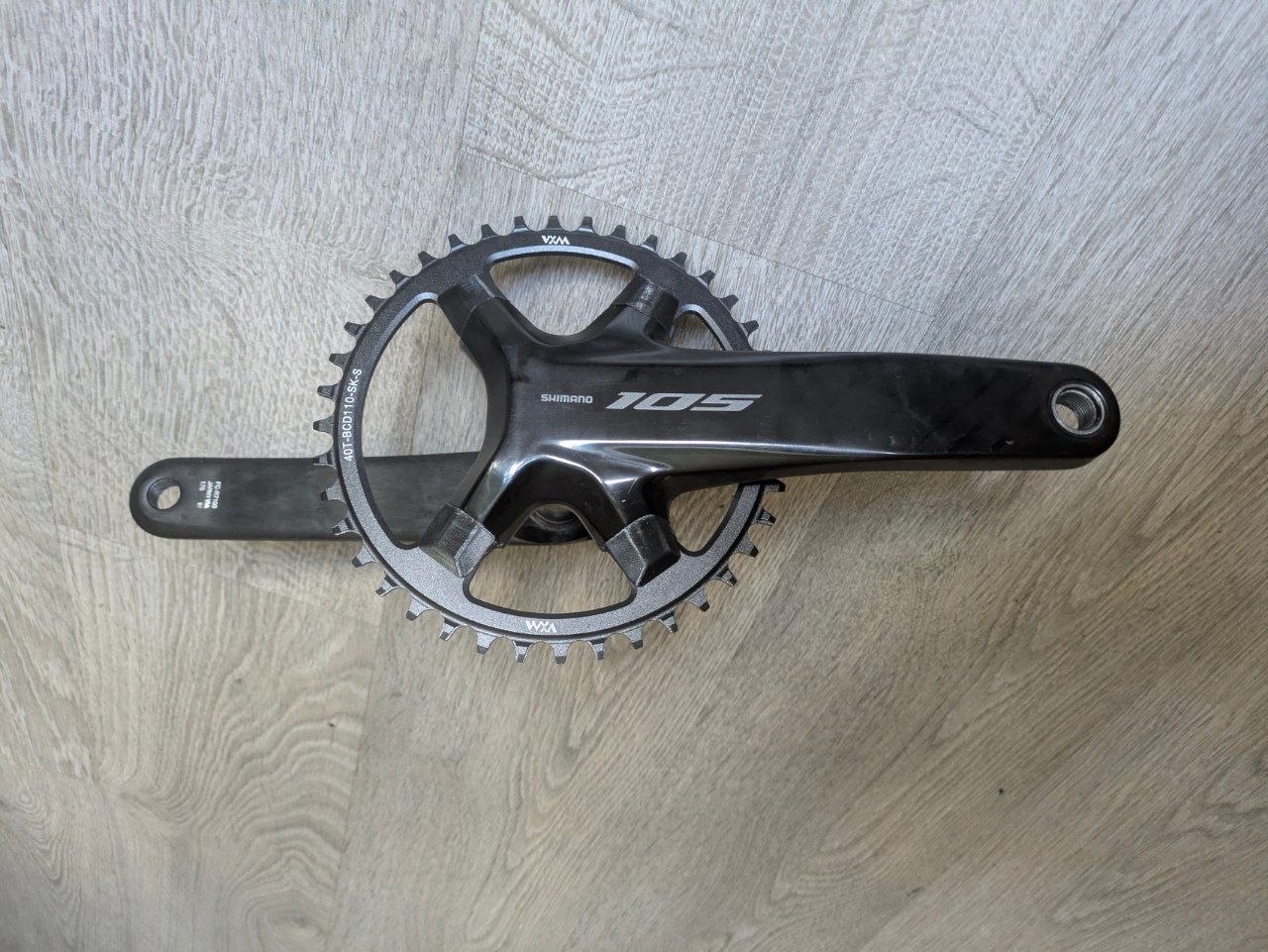 Система шатунов Shimano 105 r7100 + звезда 40t