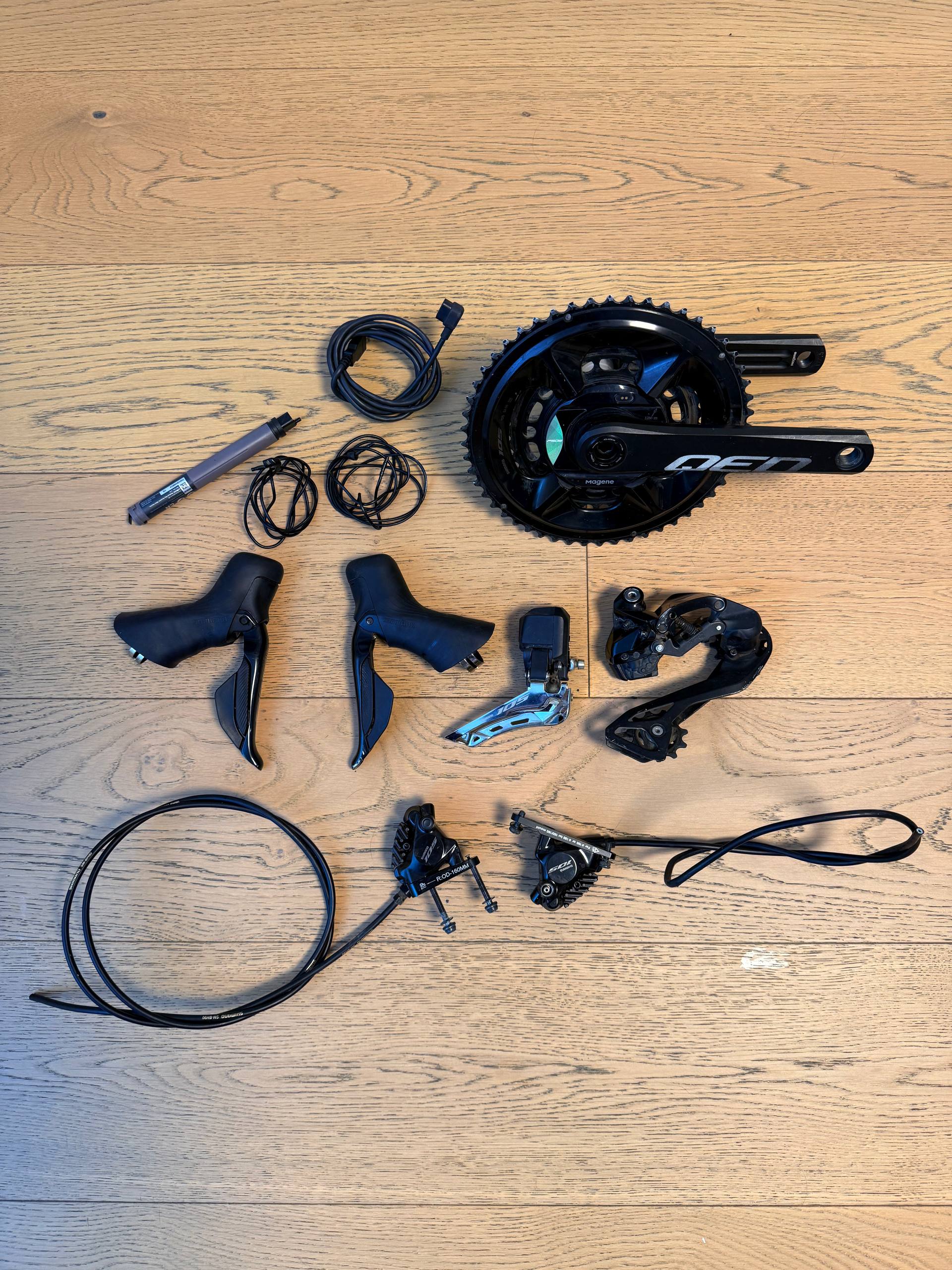 Shimano 105 di2 + magene qed p505