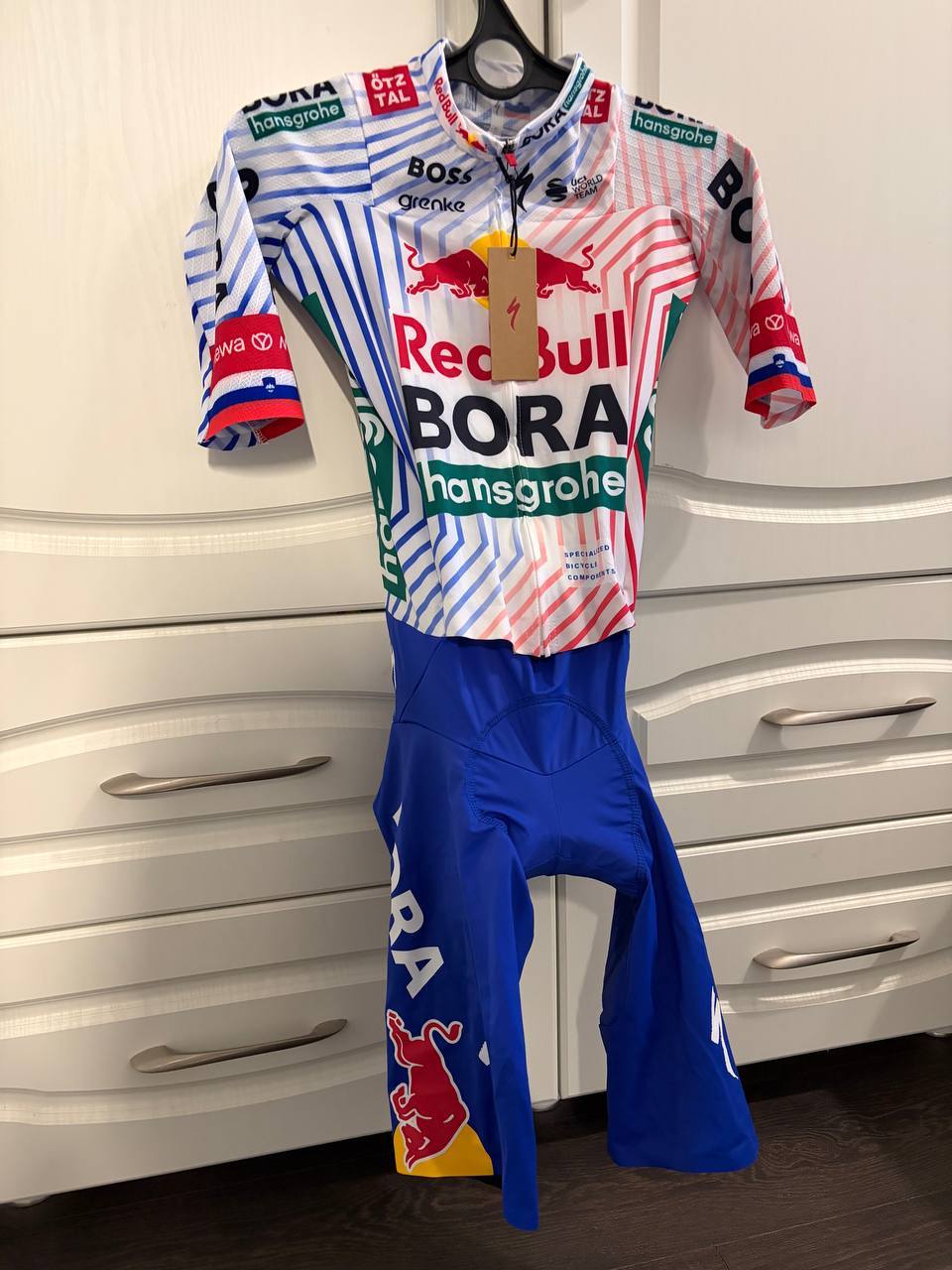 Велокомбинезон Specialized Red-Bull Bora