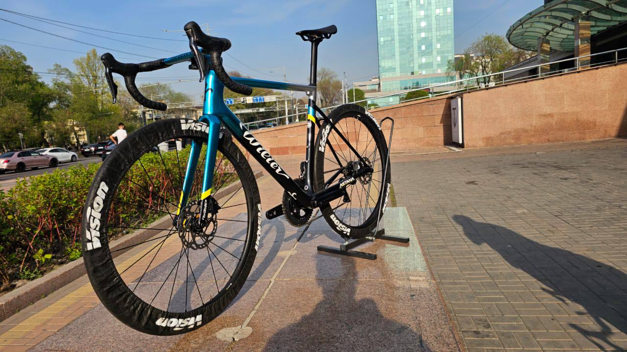 Wilier triestina Astana