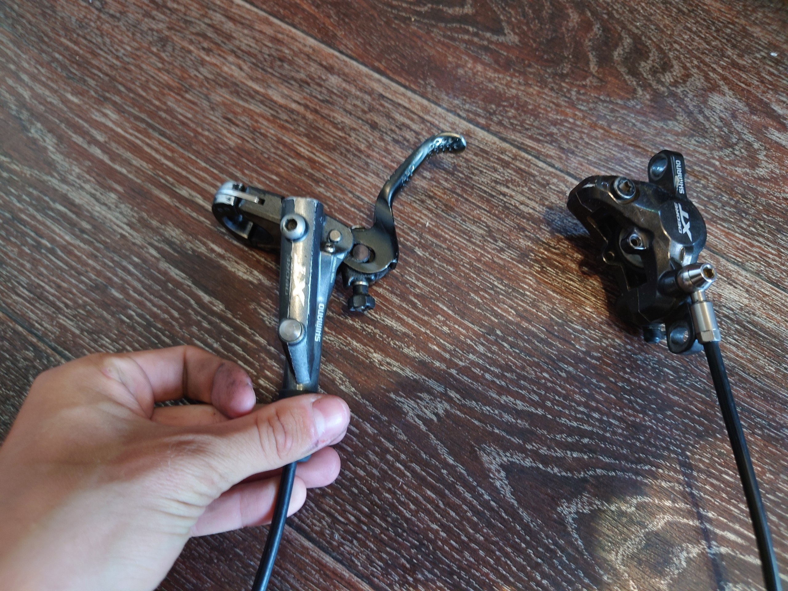 Тормоз Shimano xt m8000 передний