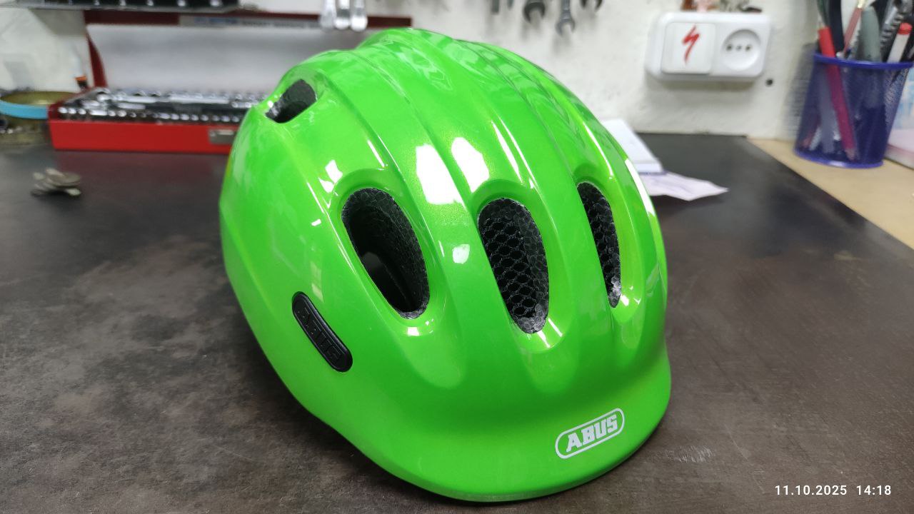 Шлем Abus Smiley 2.0 sparking green S(45-50)
