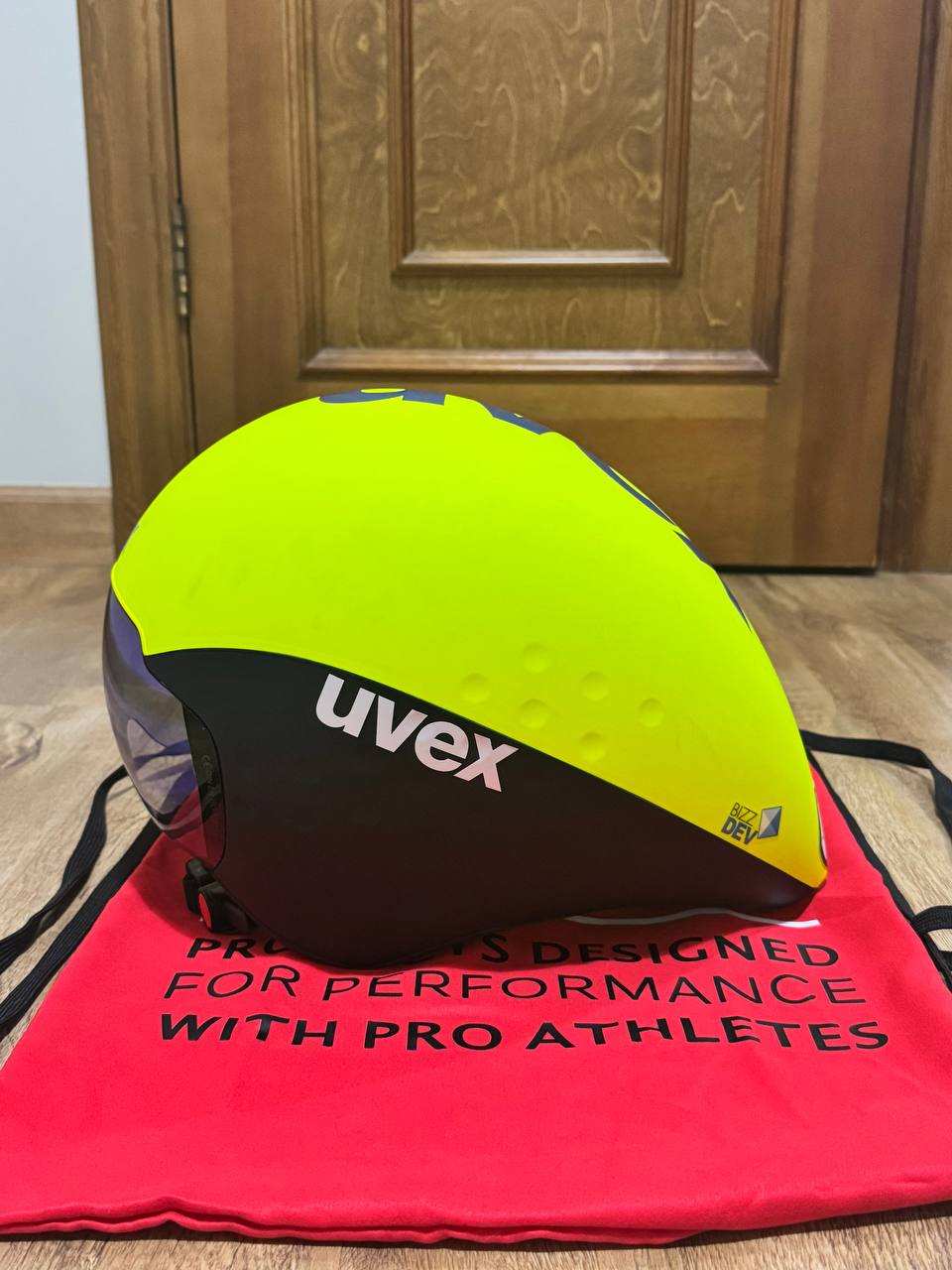 Uvex Race 8 Intermarche Wanty