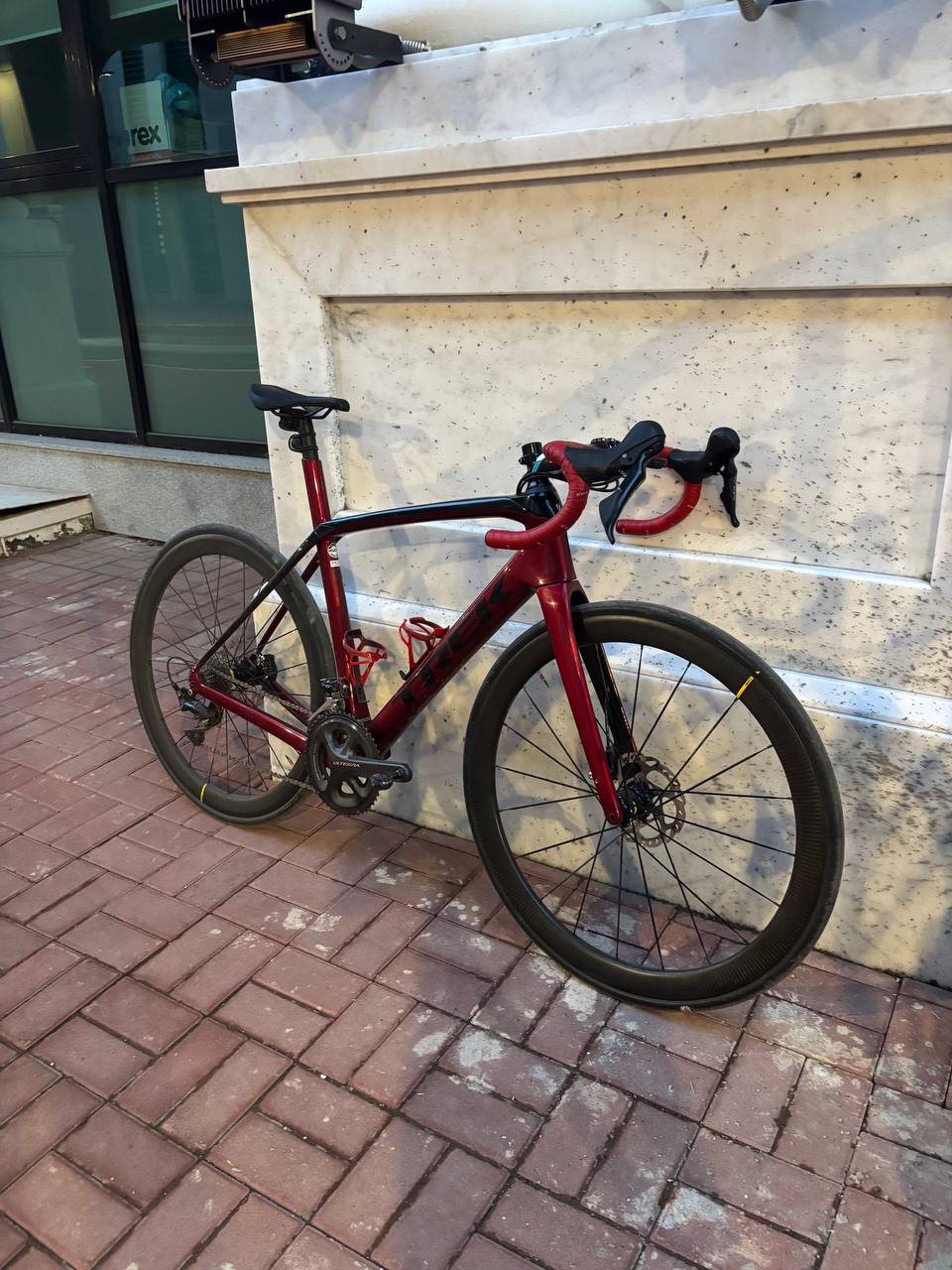 Trek domane sl 5 фулл карбон шоссер