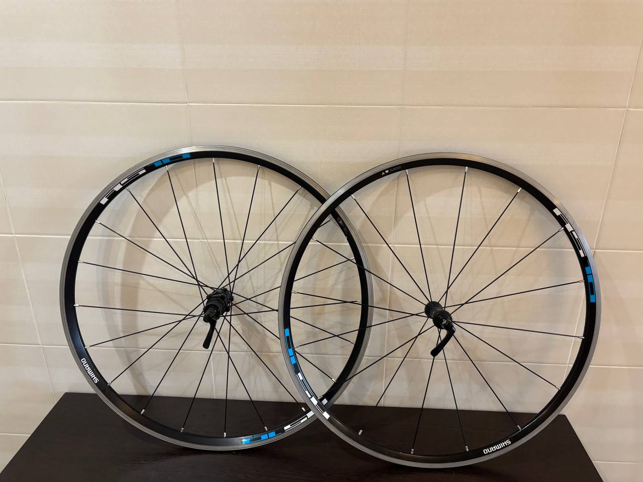 Колеса shimano wh-rs10