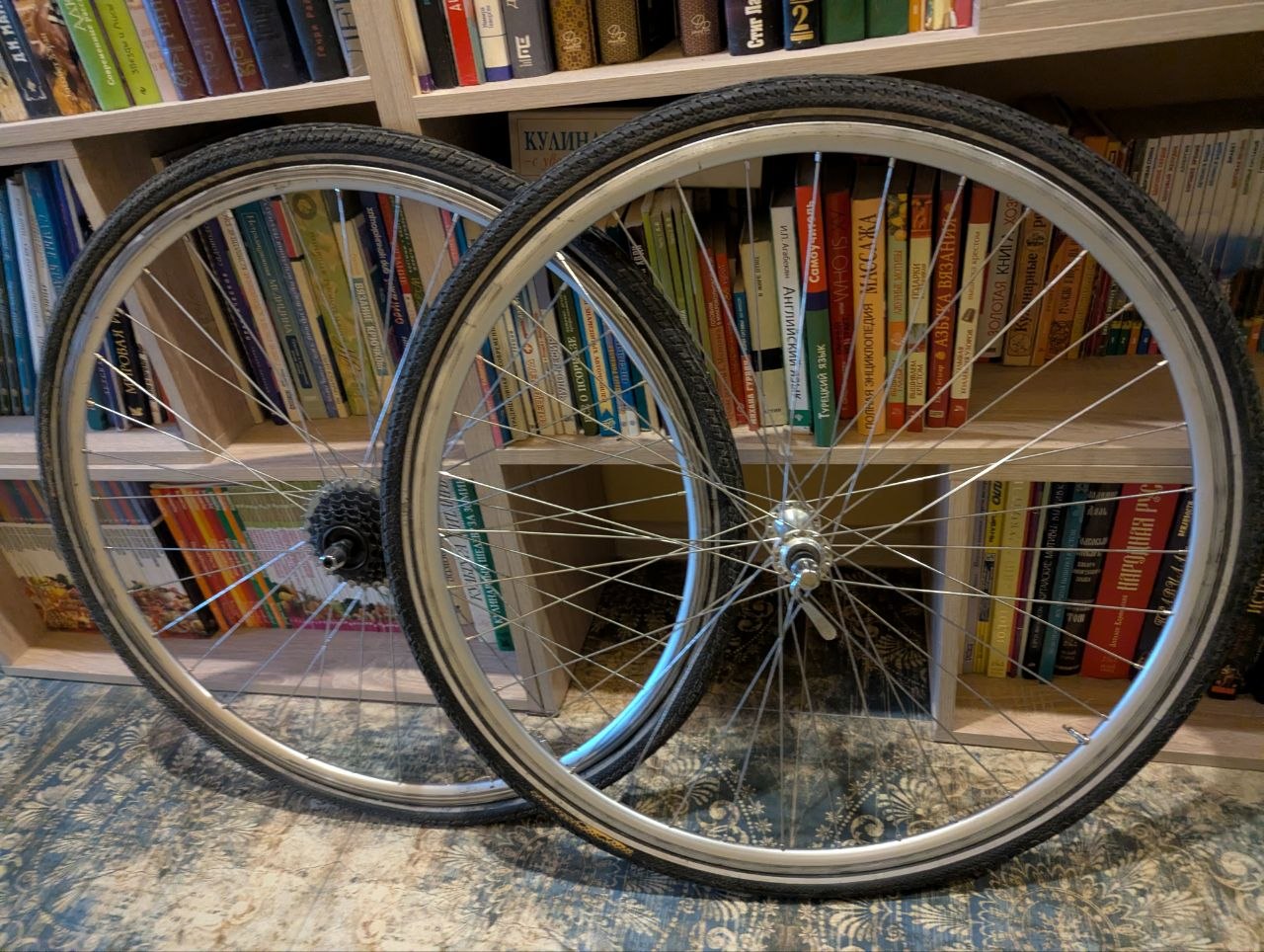 Колёса сток с Giant Peloton 7000