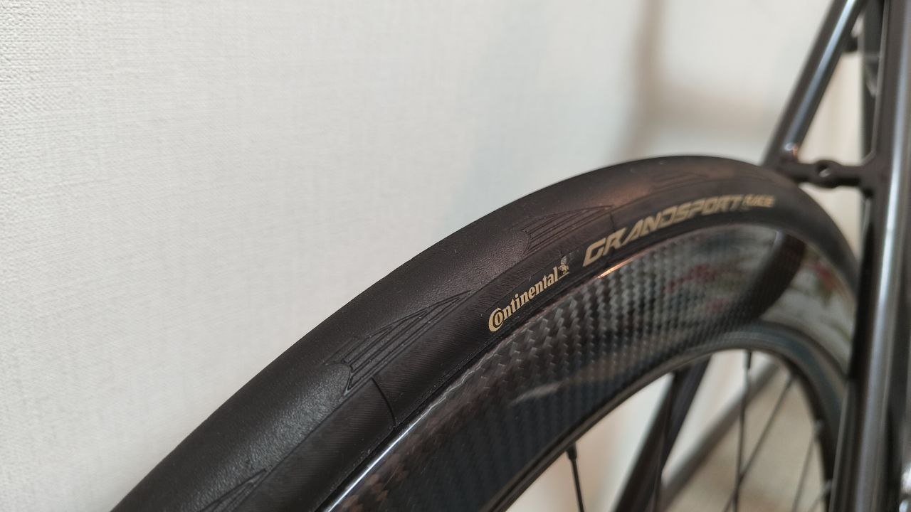 Continental Grandsport Race 700x25