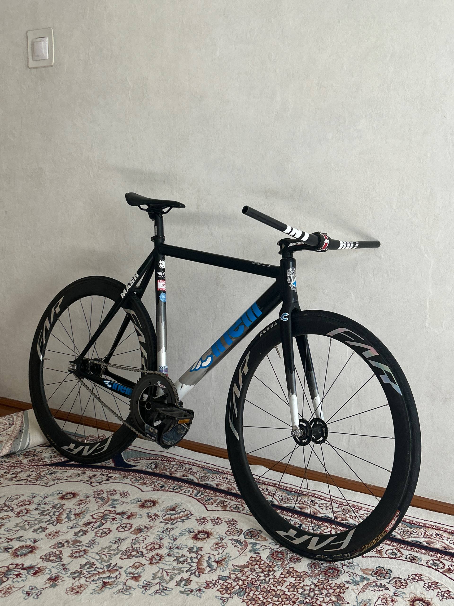 Cinelli Mash Histogram 2011