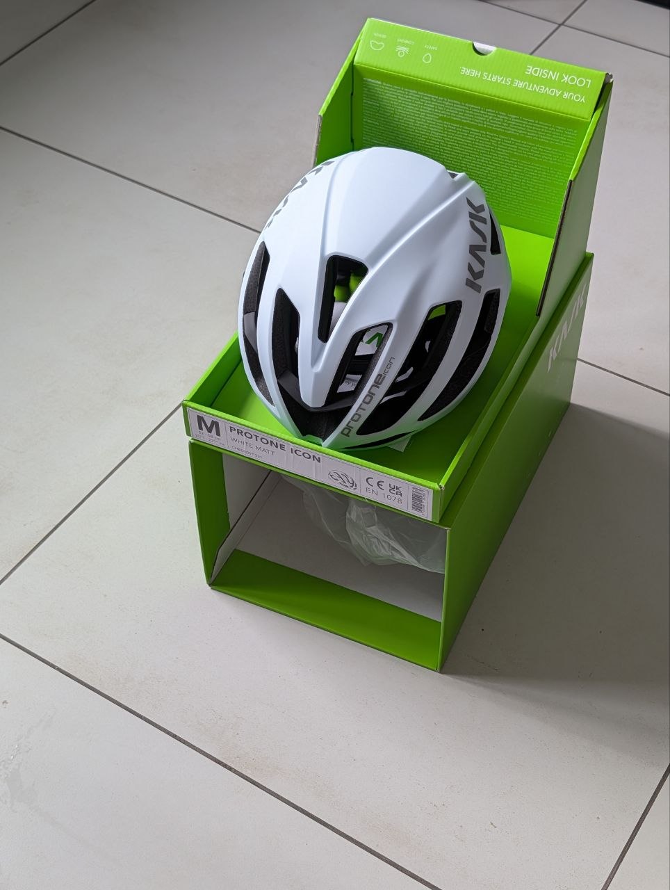 Kask Protone Icon